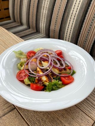 Салат зі смаженим халумі та баклажанами (270г)