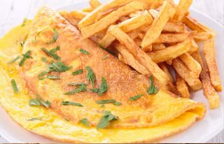 Omelete Mista com Batatas Fritas