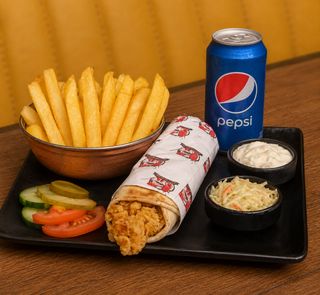 Sandwich Crispy + Frites + Pepsi