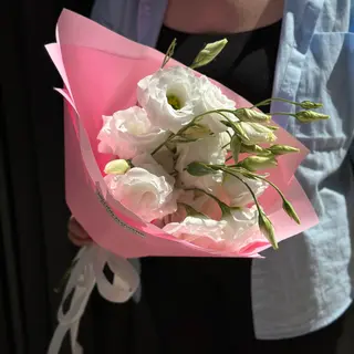 5 гілочок Еустоми 