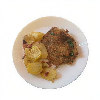 Cotoletta di carne con patate