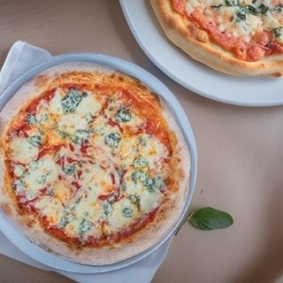 Pizza 4 formaggi 540g