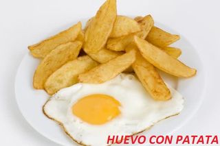 Huevos Con Patatas Fritas
