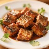 G1 შემწვარი თევზის ნაჭრები პეკინურ სოუსში (საზანი)