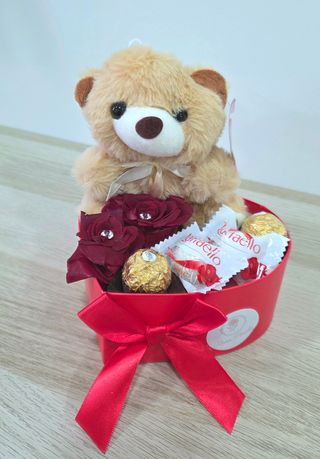 Caixa Coração Peluche (2 Rosas)