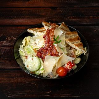 Caesar salata