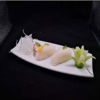 Nigiri De Pez Mantequilla (2 Pzs.)