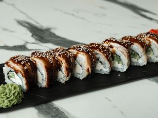 Філадельфія з вугрем (290g)