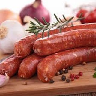 2 pieces beef sausages