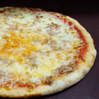 Pizza tonno