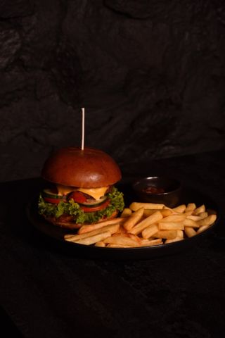 Бургер телятина