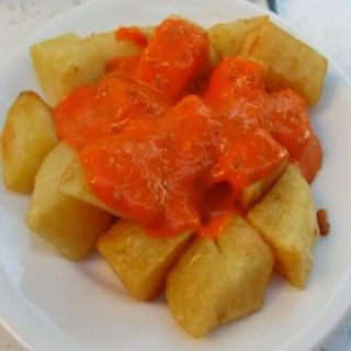 Tapa De Patatas Bravas