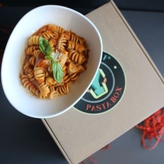 Pasta Box Pomodoro
