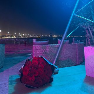 ورد للموعد رومانسي