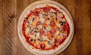 Pizza caprichosa