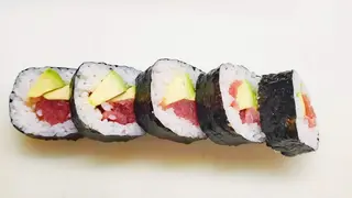 Futomaki tonno e avocado