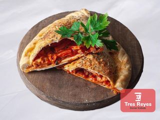 PIZZA CALZONE ESPECIAL MEDIANA