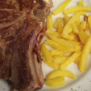 Chuleton ternera Chuleton al peso 400G Patatas y Pimientos 