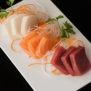 23. Mezcla de Sashimi (9 piezas)