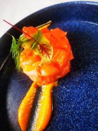 103. Tartara di salmone