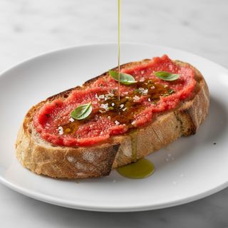Tostada De Aceite De Oliva Y Tomate