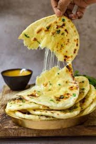 Cheese naan