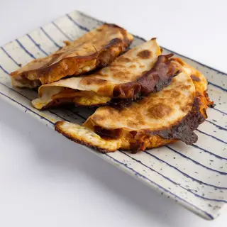 Quesadilla de tinga de pollo (3 uds.)