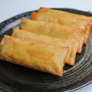 8. Rollito de la casa, 1 unidad