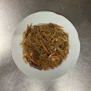 Fideos De Arroz Frito Con Salsa De Soja