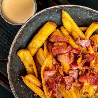 Картопляні діпи з беконом