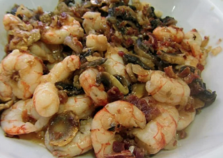 Gambas Con Champiñones