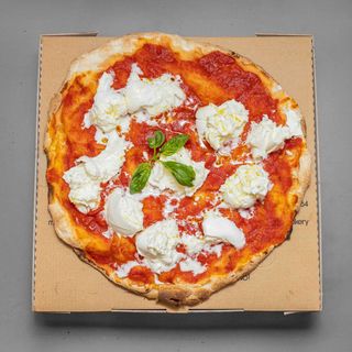 Pinsa tonda Margherita con bufala
