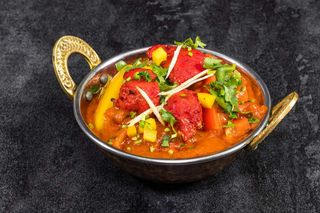 3. CHICKEN TIKKA MASALA.