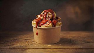 Palačinka sa džemom od kajsije