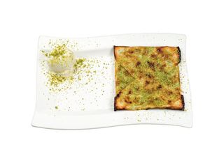 Катмер със сладолед (200г)