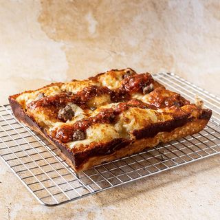 Italian Sausage Detroit Pizza