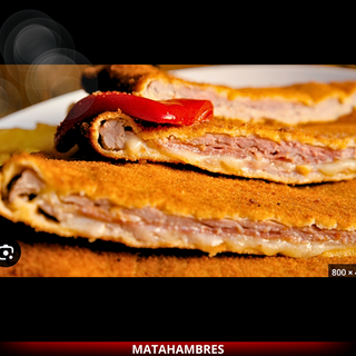 Cachopo de ternera paleta ibérica y queso idiazabal + Patatas fritas 500 GRS. APROX