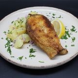 Пържен Толстолоб с картофена салата (300г)