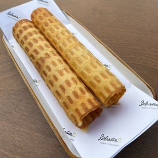 вафельные трубочки (2 штуки)