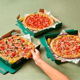 3 Pizzas Medianas Espe o Trad