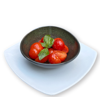 Cherry salata
