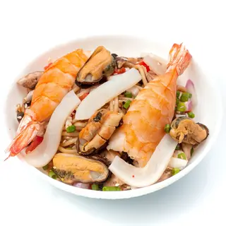 Лапша яєчна з морепродуктами (320г)