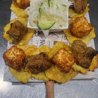 Tostones Con Carne