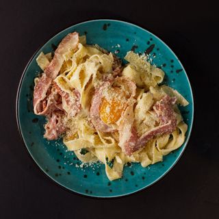 * Карбонара