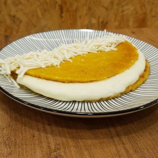 Cachapa Con Queso Latino