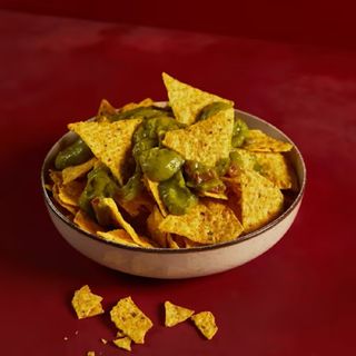 Nachos con Guacamole