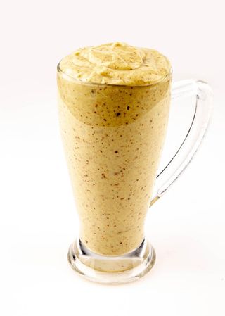 Jus D'avocat Aux Fruits Secs