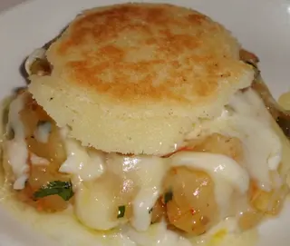 GORDITA DE CARNE