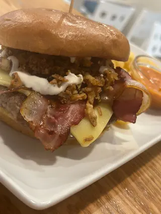 GO BURGER !!!