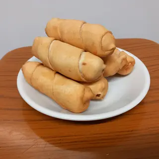 6 tequeños